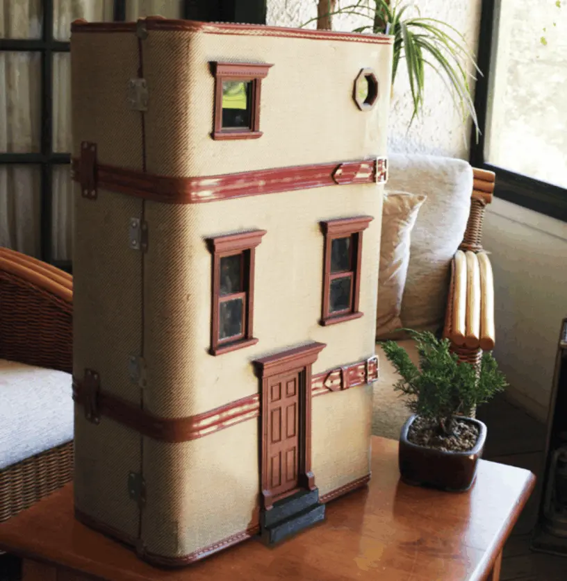 Suitcase Dollhouse